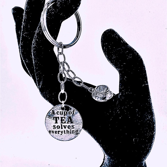 Three Keyring  Set From ShopAtLuxe - Picture 2 of 10